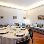 Lux Contemporary Flat - Porta Romana Διαμέρισμα *