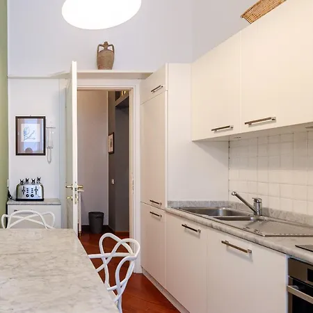 Lux Contemporary Flat - Porta Romana Apartment Milan