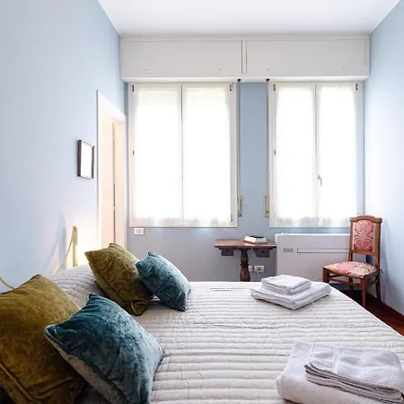 Lux Contemporary Flat - Porta Romana Apartmán